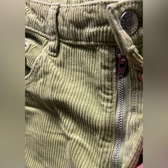 Urban Outfitters Lime Green High Rise WideLeg Jeans Y2K Street Wear Sz 31 (30”) - Picture 10 of 13